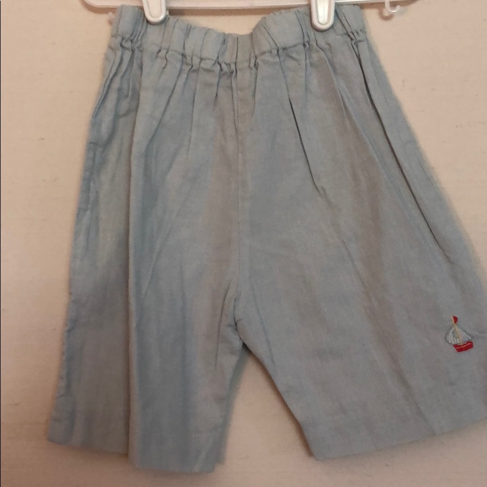 Pull on shorts with Embroidery Sailboat